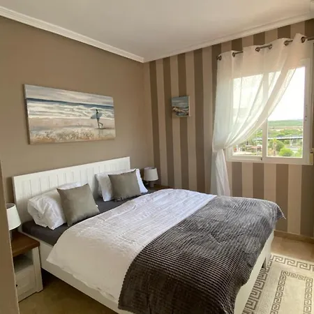 Calitas Lejlighed Cabo Roig